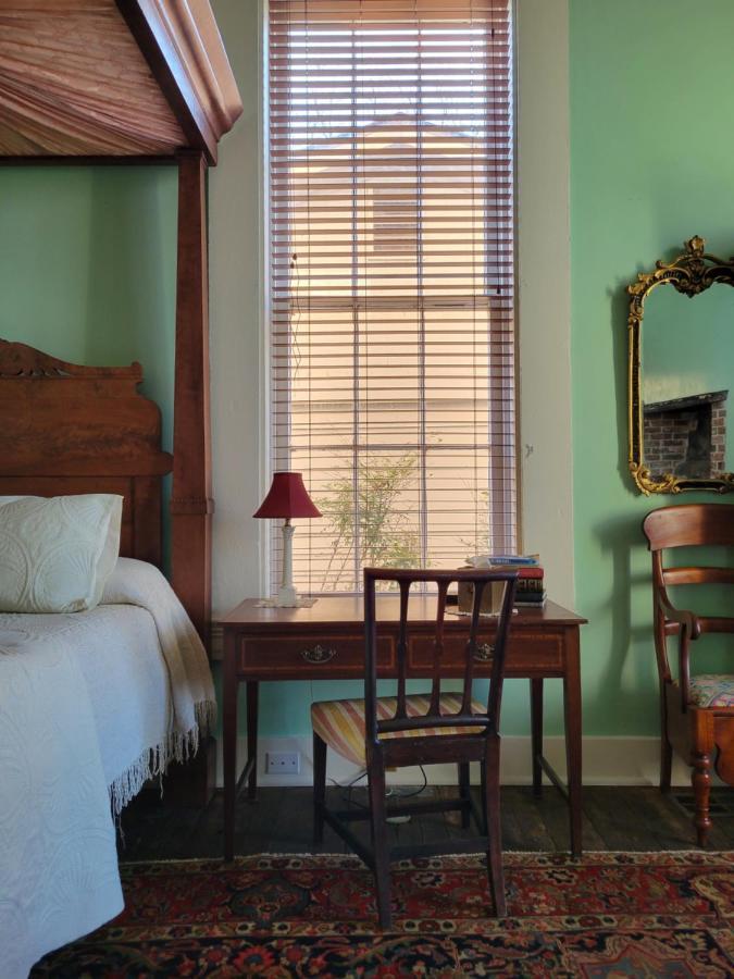 Bed and Breakfast Belmont Plantation, Est 1857 Гринвилл Экстерьер фото
