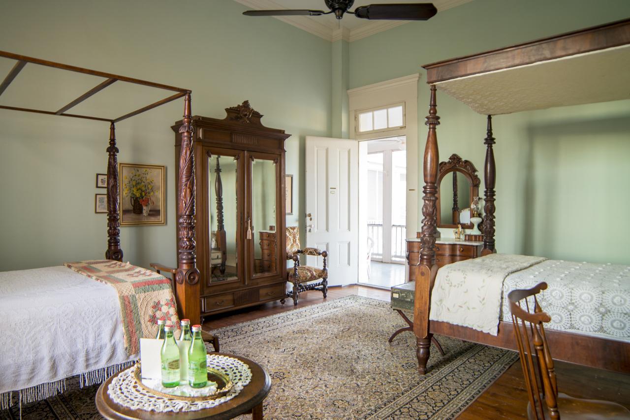 Bed and Breakfast Belmont Plantation, Est 1857 Гринвилл Экстерьер фото