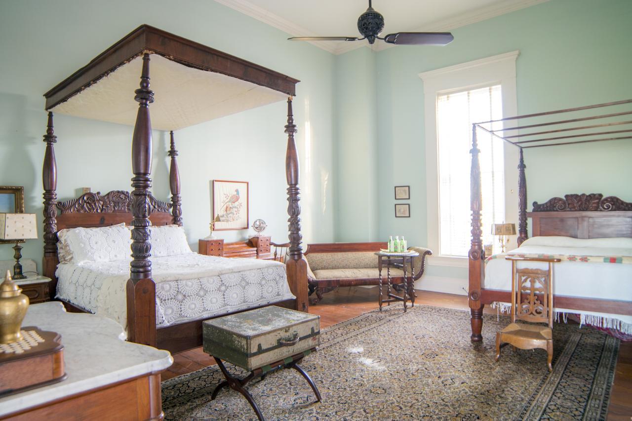 Bed and Breakfast Belmont Plantation, Est 1857 Гринвилл Экстерьер фото